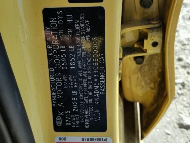 KNADM5A33G6600303 - 2016 KIA RIO LX YELLOW photo 10