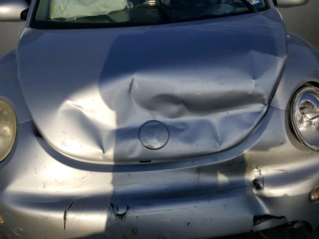 3VWCK21C82M450603 - 2002 VOLKSWAGEN NEW BEETLE 银色 照片 7