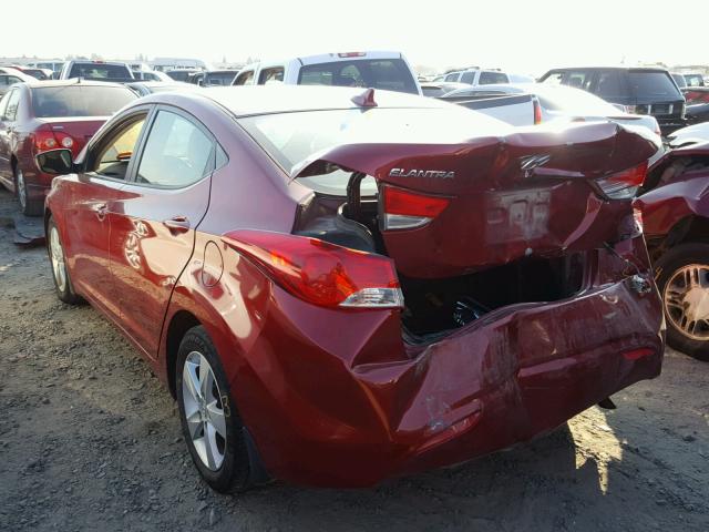 5NPDH4AE4DH281191 - 2013 HYUNDAI ELANTRA GL RED photo 3