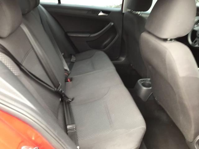 3VW2K7AJ5DM383260 - 2013 VOLKSWAGEN JETTA BASE Կարմիր լուսանկար 6