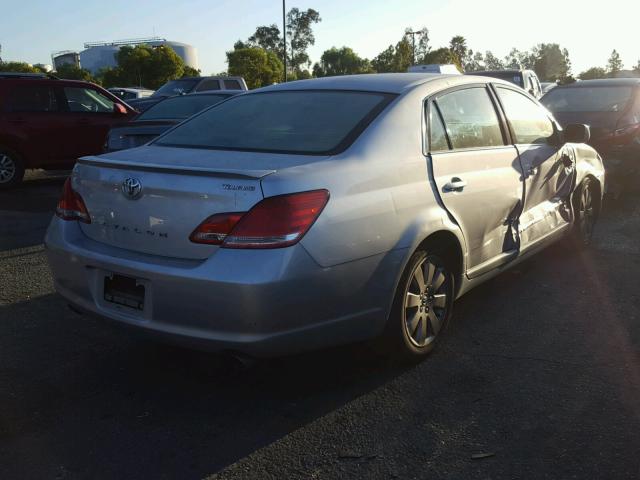 4T1BK36B16U080614 - 2006 TOYOTA AVALON XL SILVER photo 4