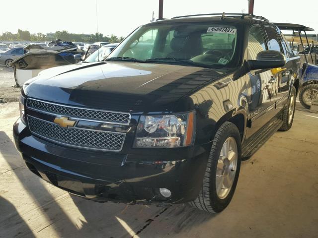 3GNTKFE7XDG157723 - 2013 CHEVROLET AVALANCHE BLACK photo 2