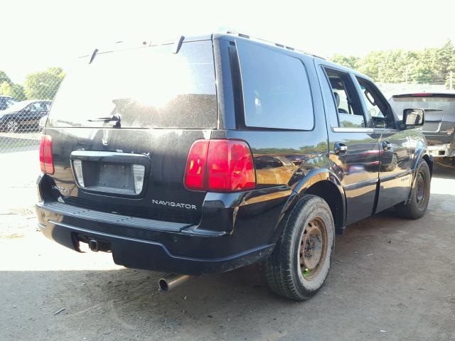 5LMFU28556LJ25022 - 2006 LINCOLN NAVIGATOR Siyah fotoğraf 4