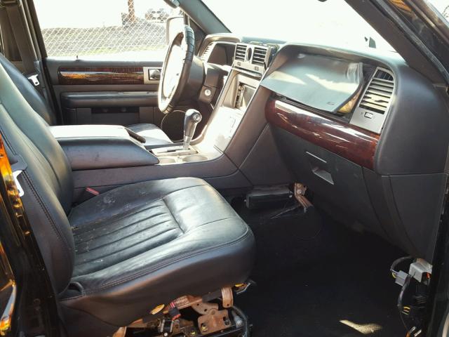 5LMFU28556LJ25022 - 2006 LINCOLN NAVIGATOR Siyah fotoğraf 5