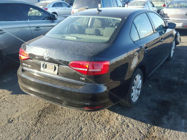 3VWD17AJ8FM281952 - 2015 VOLKSWAGEN JETTA SE BLACK photo 4