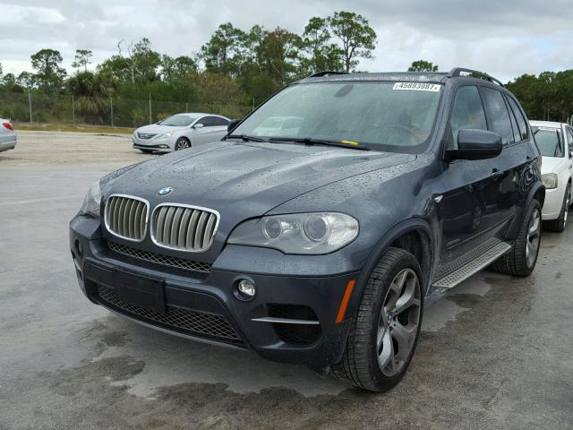 5UXZW0C50CL668802 - 2012 BMW X5 XDRIVE3 GRAY photo 2