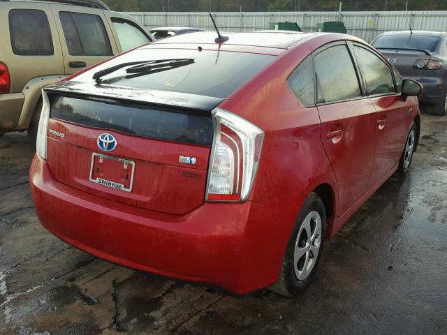 JTDKN3DU2D5588646 - 2013 TOYOTA PRIUS RED photo 4