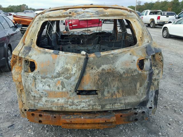 1GNLVFED0AS144299 - 2010 CHEVROLET TRAVERSE L BURN photo 5