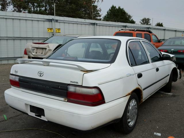 1NXBA02E2VZ609522 - 1997 TOYOTA COROLLA WHITE photo 4