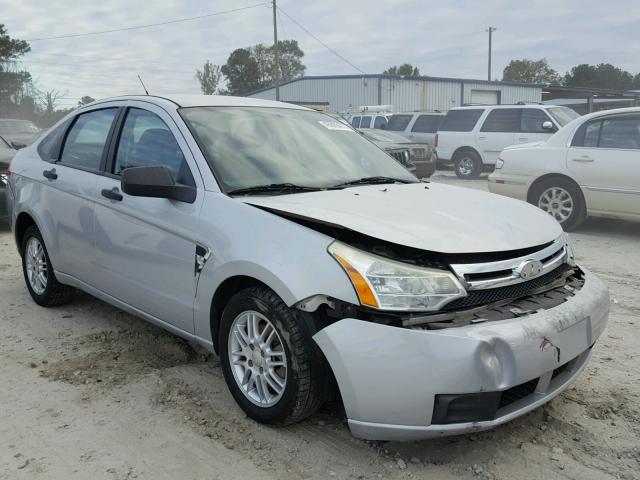 1FAHP35N58W108696 - 2008 FORD FOCUS SILVER photo 1