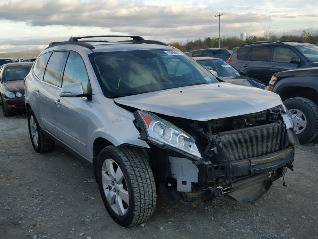 1GNEV33D79S139557 - 2009 CHEVROLET TRAVERSE L SILVER photo 1