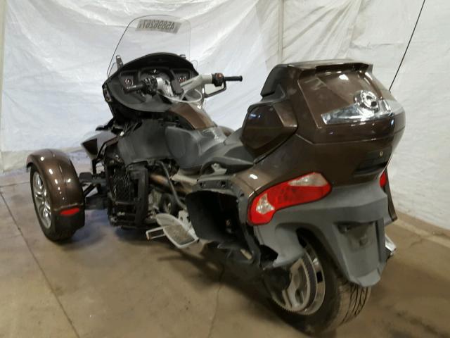 2BXJBRC18CV001860 - 2012 CAN-AM SPYDER ROA BROWN photo 3