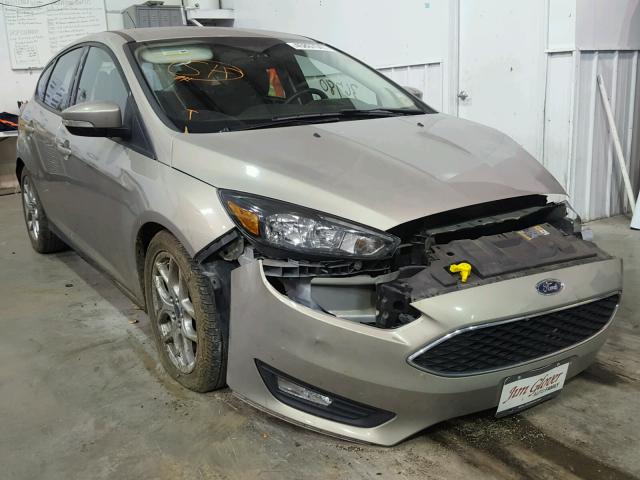 1FADP3K23FL326501 - 2015 FORD FOCUS SE GOLD photo 1