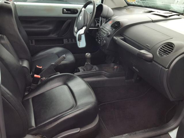 3VWPF31Y16M332700 - 2006 VOLKSWAGEN NEW BEETLE Mavi foto 5