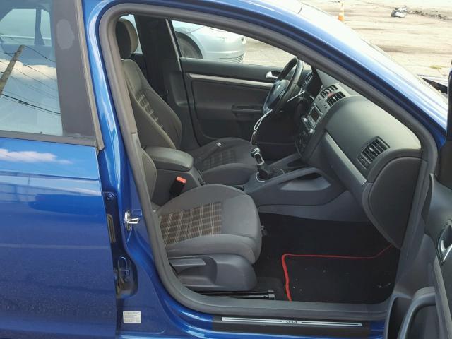 3VWDJ71K68M075153 - 2008 VOLKSWAGEN GLI ლურჯი ფოტო 5