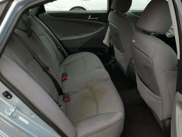 5NPEB4AC4BH061485 - 2011 HYUNDAI SONATA GLS SILVER photo 6