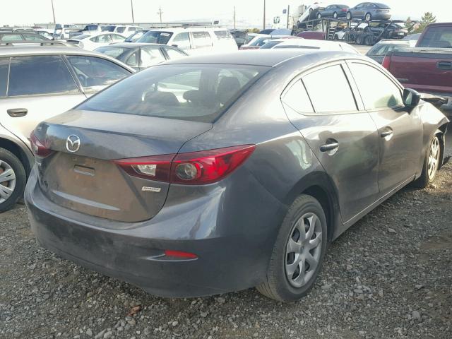 JM1BM1T77F1246493 - 2015 MAZDA 3 SV GRAY photo 4