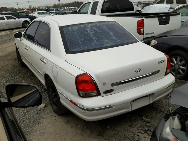 KMHFU45E52A200827 - 2002 HYUNDAI XG WHITE photo 3