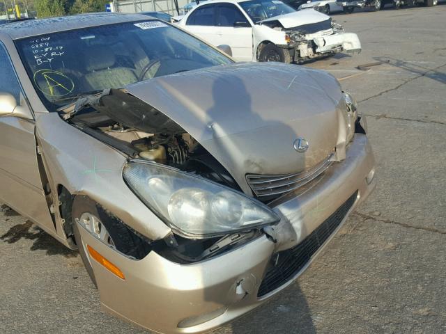 JTHBF30G420052559 - 2002 LEXUS ES300 GOLD photo 9