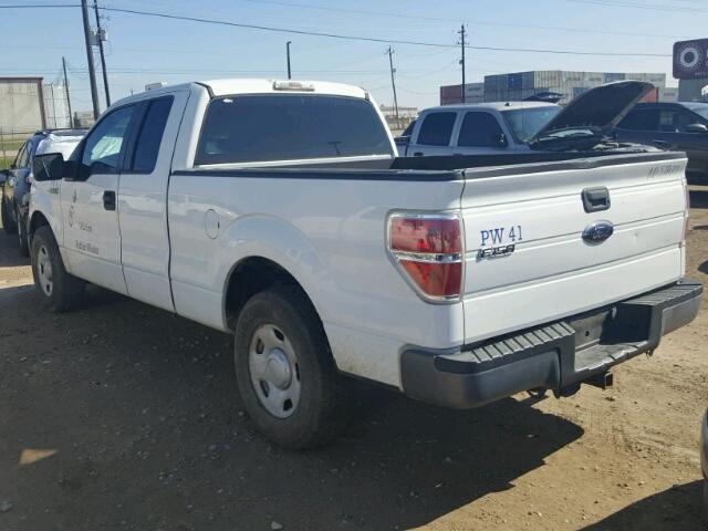 1FTRX12W89KB51194 - 2009 FORD F150 SUPER WHITE photo 3