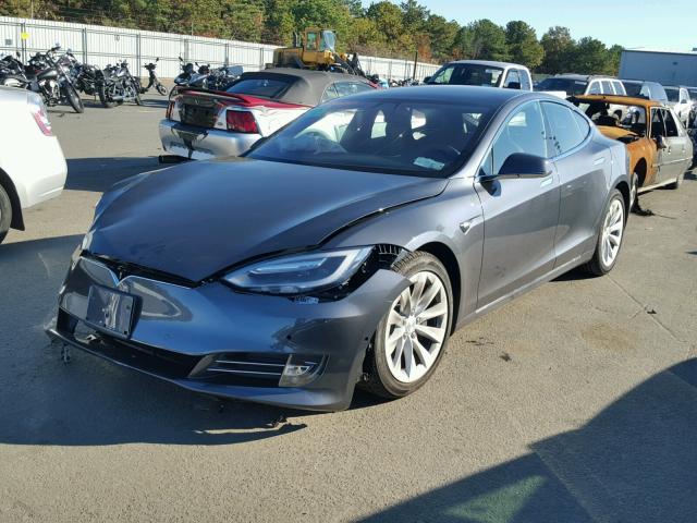 5YJSA1E27HF214499 - 2017 TESLA MODEL S GRAY photo 2