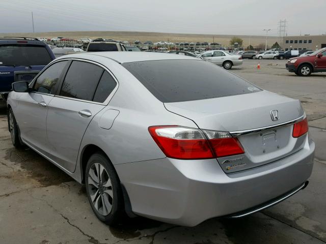 1HGCR2F33DA093081 - 2013 HONDA ACCORD LX SILVER photo 3