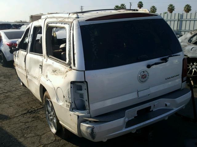 1GYEK63N96R101417 - 2006 CADILLAC ESCALADE L WHITE photo 3