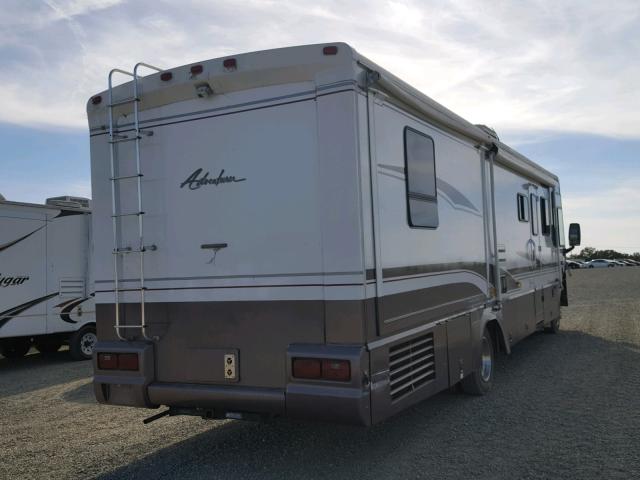 1FCNF53S010A05621 - 2001 WINNEBAGO ADVENTURER WHITE photo 4