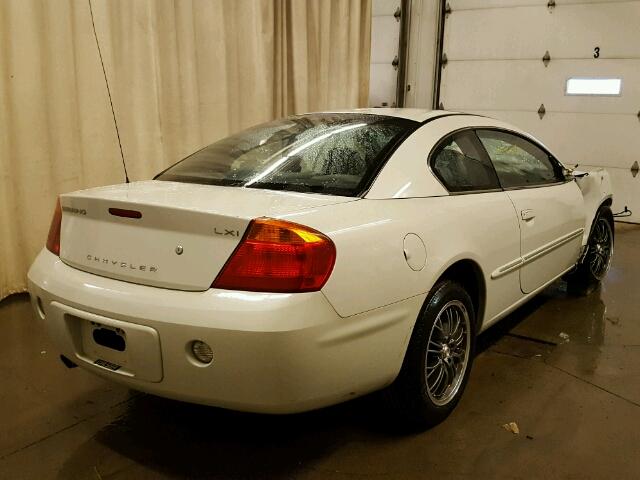 4C3AG52HX2E007840 - 2002 CHRYSLER SEBRING LX WHITE photo 4