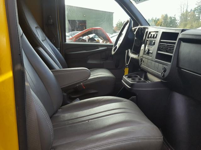 1GCSGAFX8D1132891 - 2013 CHEVROLET EXPRESS G1 YELLOW photo 5