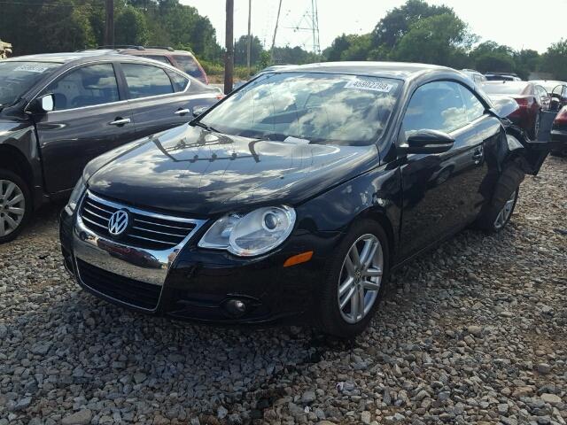 WVWFA7AH1AV011145 - 2010 VOLKSWAGEN EOS LUX 黑色 照片 2