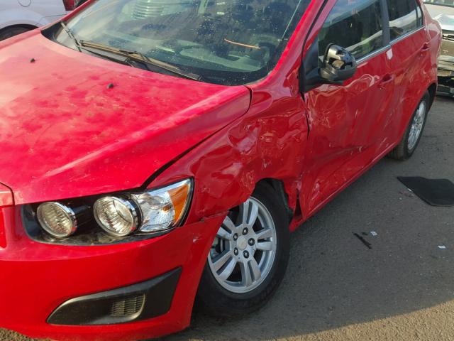 1G1JC5SH1F4217983 - 2015 CHEVROLET SONIC LT RED photo 9