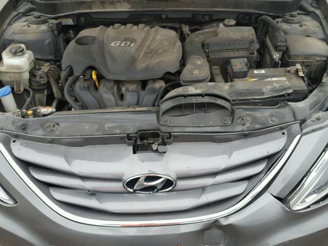 5NPEB4AC3DH756138 - 2013 HYUNDAI SONATA GLS GRAY photo 7