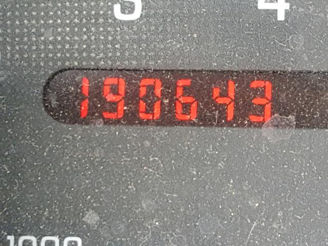 1G2NF52E92C316464 - 2002 PONTIAC GRAND AM S GOLD photo 8