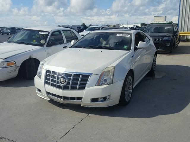 1G6DK1E38C0144942 - 2012 CADILLAC CTS PERFOR WHITE photo 2