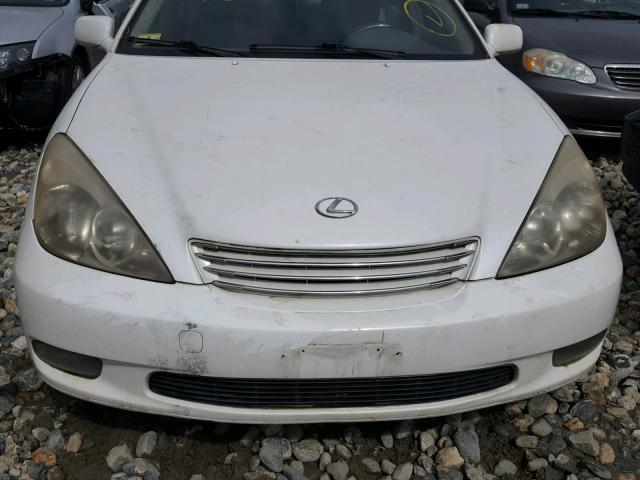 JTHBF30G420045904 - 2002 LEXUS ES WHITE photo 7