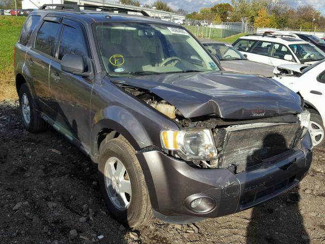 1FMCU9DG4AKB64088 - 2010 FORD ESCAPE XLT GRAY photo 1