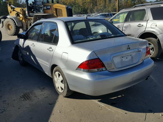 JA3AJ26E44U045360 - 2004 MITSUBISHI LANCER ES SILVER photo 3