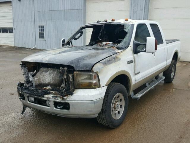 1FTSW21P26EA43247 - 2006 FORD F250 WHITE photo 2