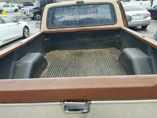 1FTCF15N6GNA61789 - 1986 FORD F150 TWO TONE photo 6