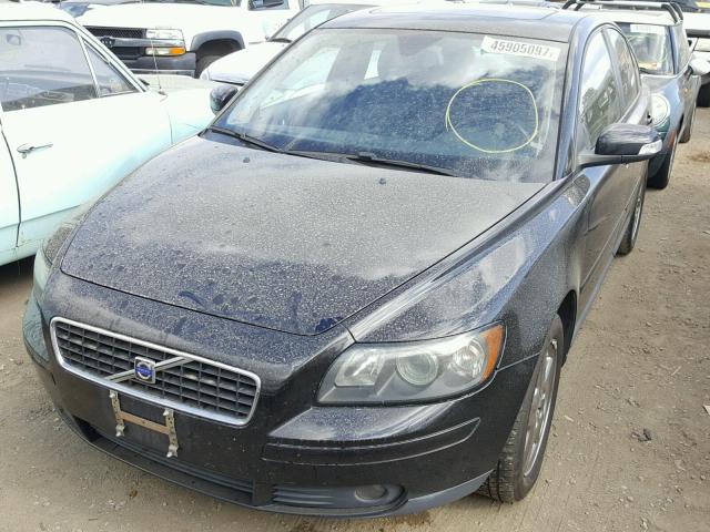 YV1MH682072259437 - 2007 VOLVO S40 T5 BLACK photo 2