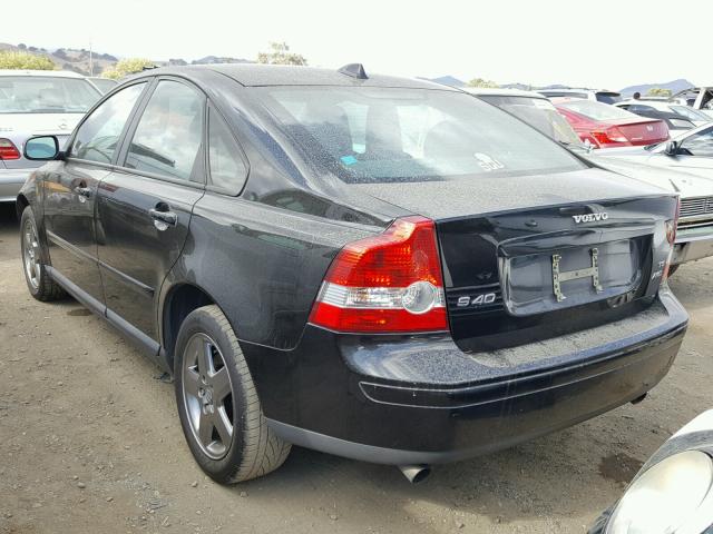 YV1MH682072259437 - 2007 VOLVO S40 T5 BLACK photo 3