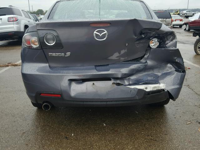 JM1BK12F681834242 - 2008 MAZDA 3 GRAY photo 9