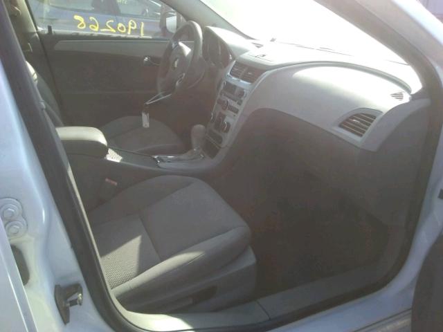 1G1ZA5EU1BF155811 - 2011 CHEVROLET MALIBU LS 白色 照片 5