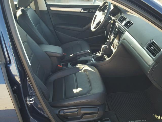 1VWAT7A37FC110903 - 2015 VOLKSWAGEN PASSAT S ლურჯი ფოტო 5