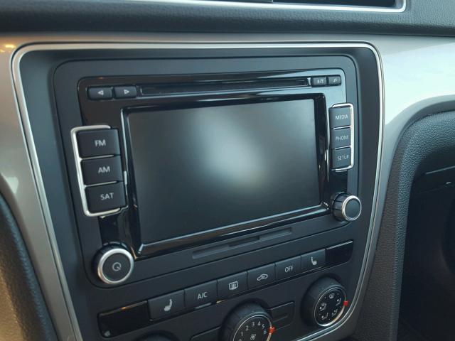 1VWAT7A37FC110903 - 2015 VOLKSWAGEN PASSAT S ლურჯი ფოტო 9