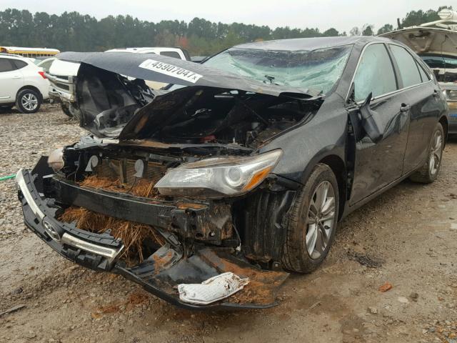 4T1BF1FK0FU024849 - 2015 TOYOTA CAMRY LE GRAY photo 2