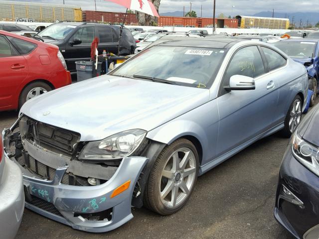 WDDGJ4HB3DG021159 - 2013 MERCEDES-BENZ C 250 BLUE photo 2