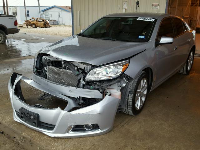 1G11H5SA1DF246860 - 2013 CHEVROLET MALIBU LTZ 银色 照片 2