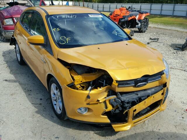 1FAHP3K2XCL427032 - 2012 FORD FOCUS YELLOW photo 1